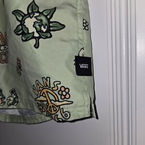 Vans Earthy Green Graphic Men's Athletic Shorts